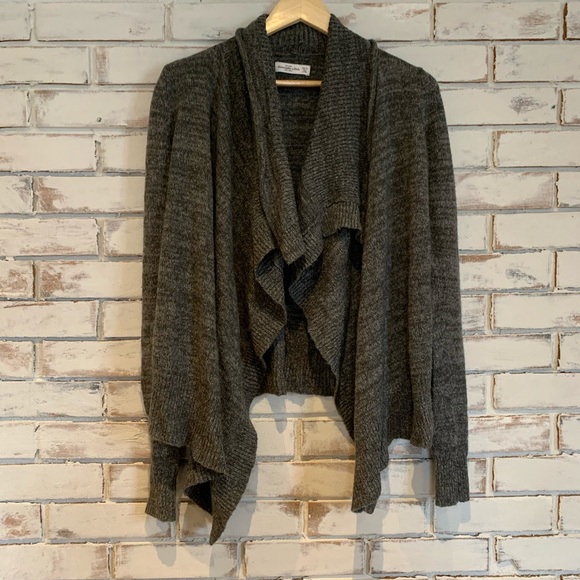 Abercrombie & Fitch Sweaters - Abercrombie & Fitch wool blend cardigan